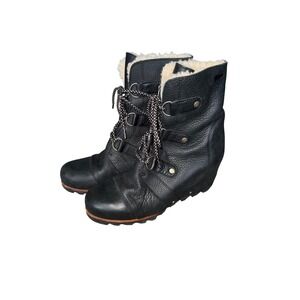 Sorel Joan of Arc Wedge Boots Women 10 Black Leather Shearling Lined NL2703-010